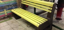 a) L-bench panchina con schienale
